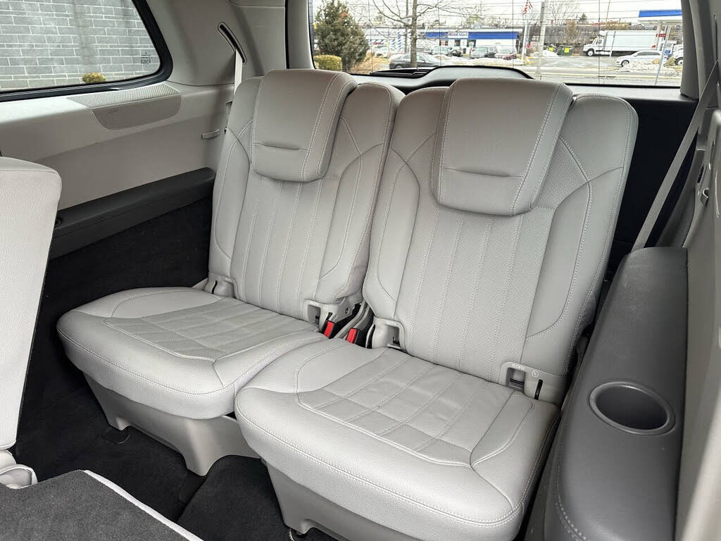 Vehicle view 14