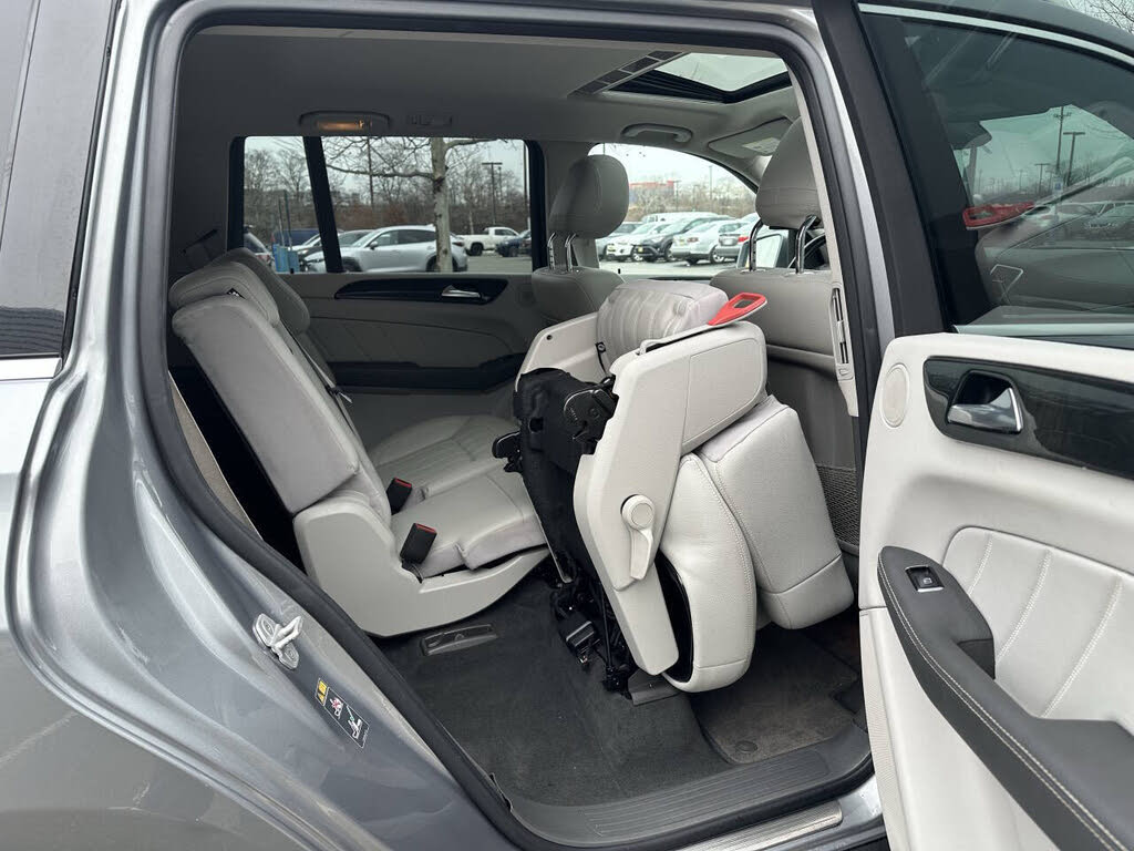 Vehicle view 22