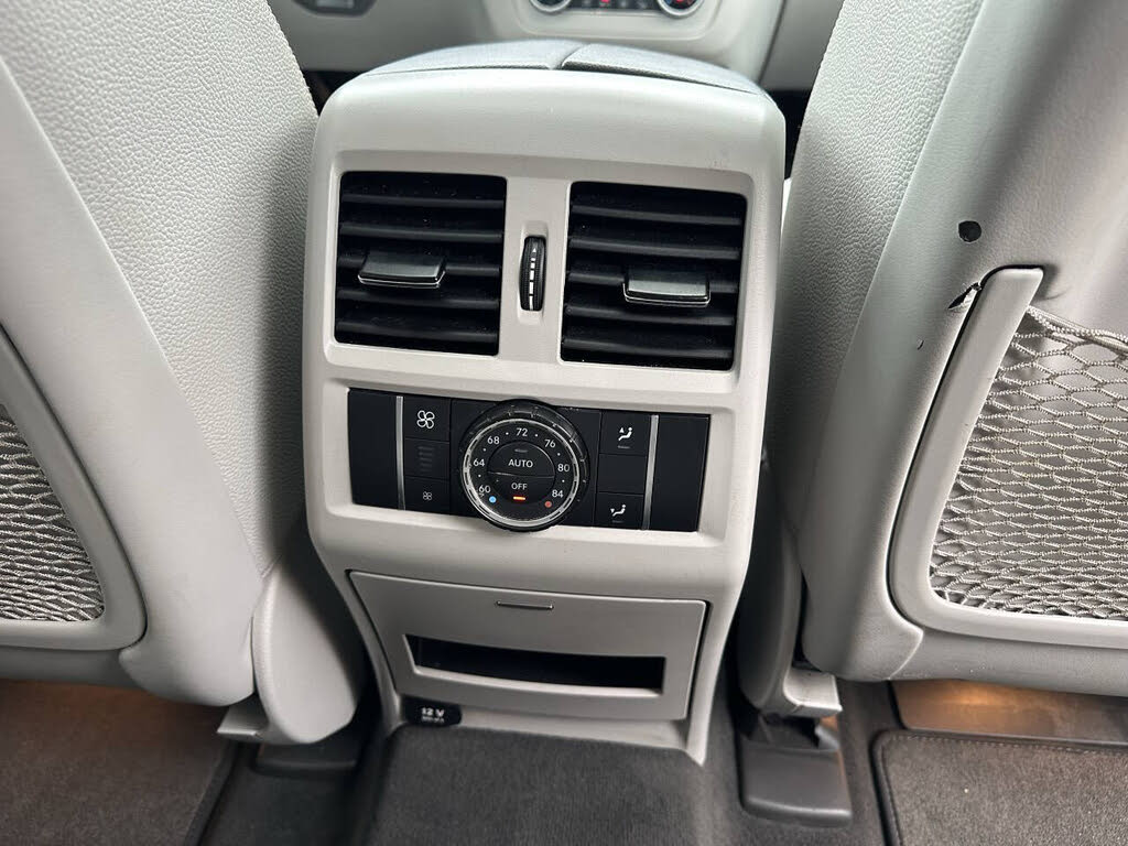 Vehicle view 25