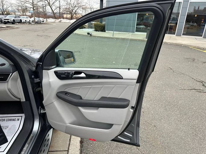 Vehicle view 74