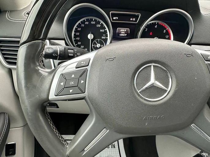 Vehicle view 81