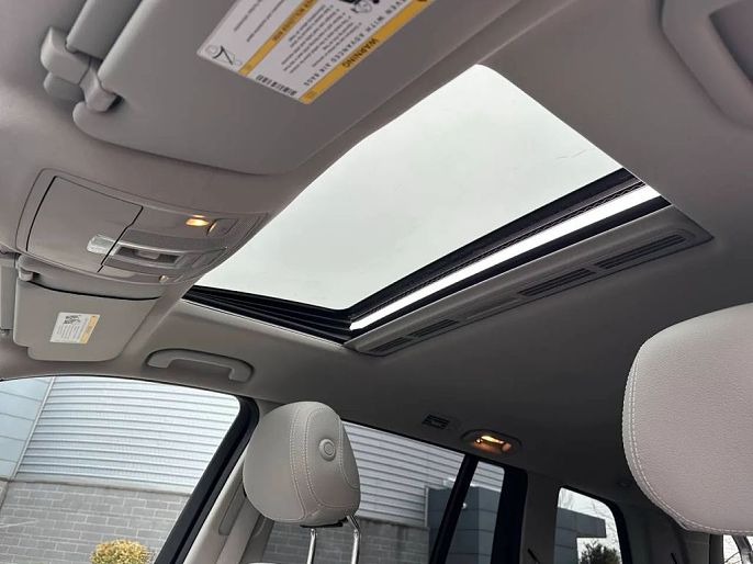 Vehicle view 88