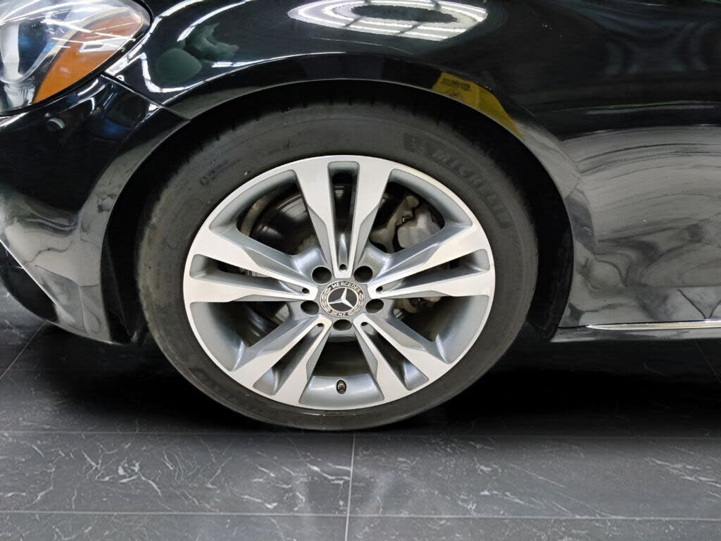Vehicle view 9