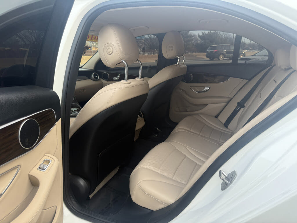 Vehicle view 17