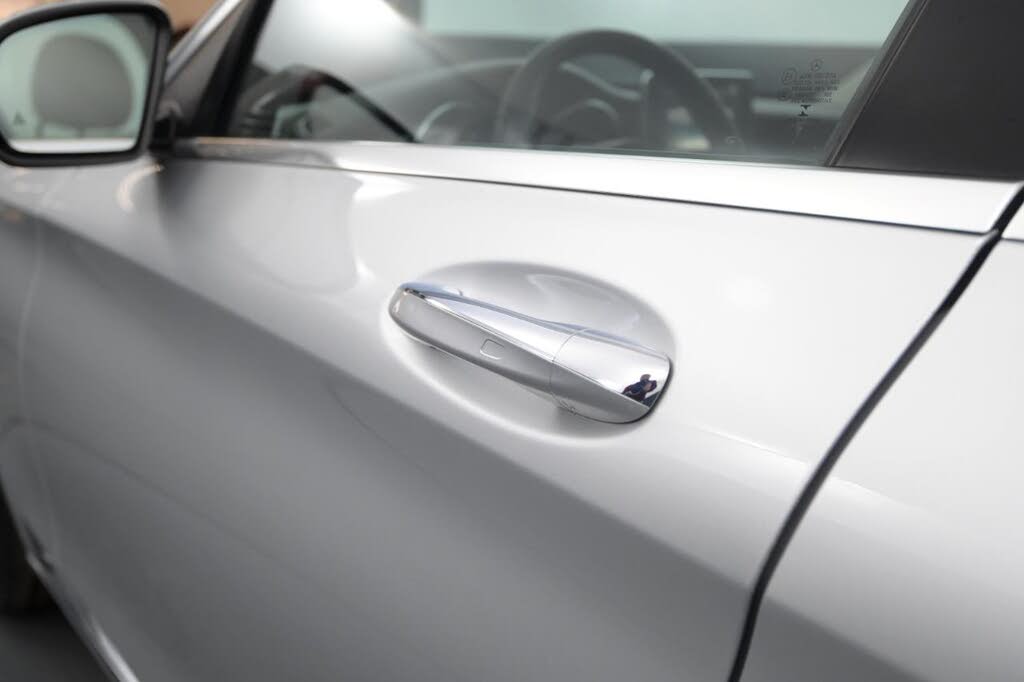 Vehicle view 15