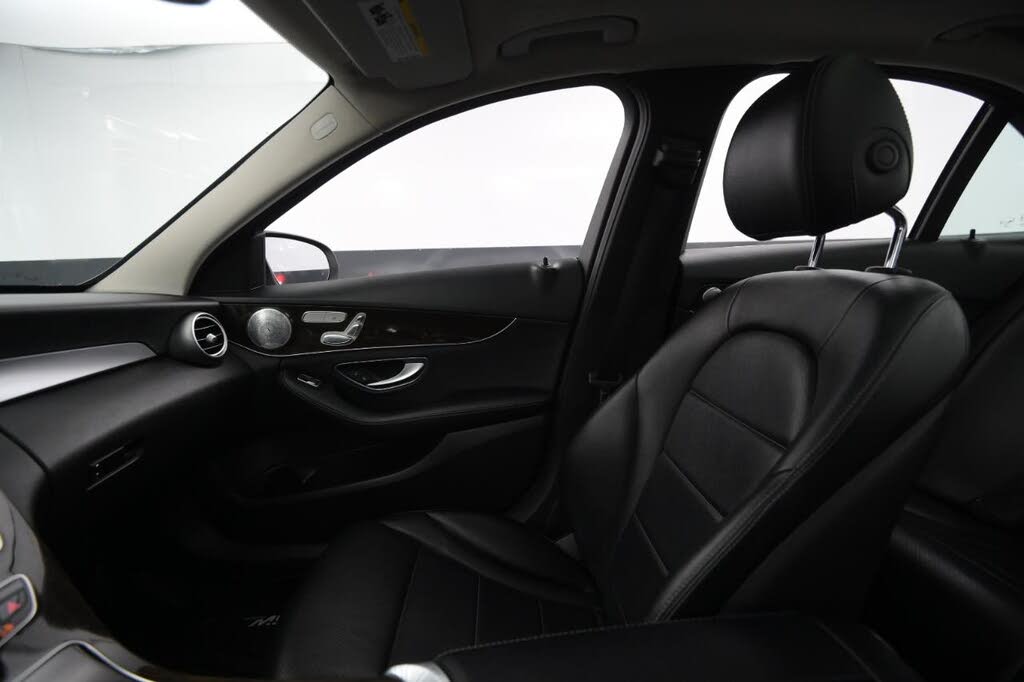 Vehicle view 34
