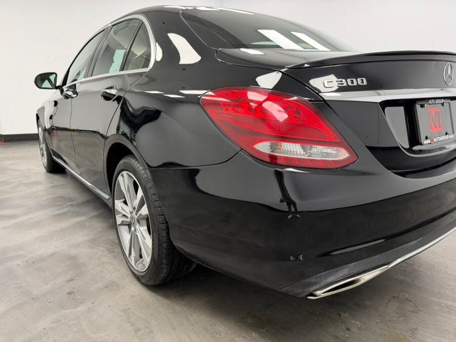 Vehicle view 25