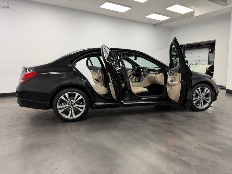 Vehicle view 27
