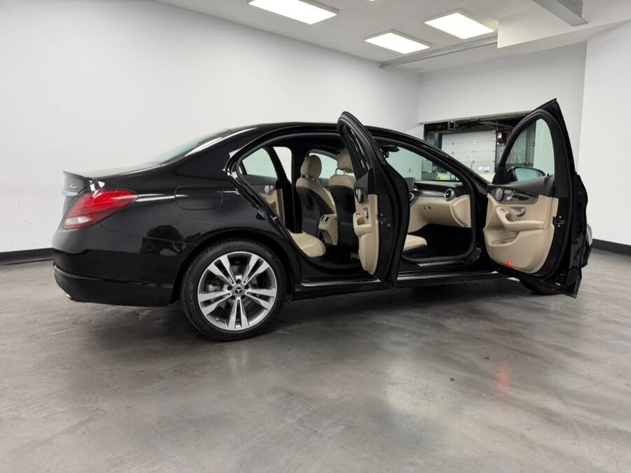 Vehicle view 28