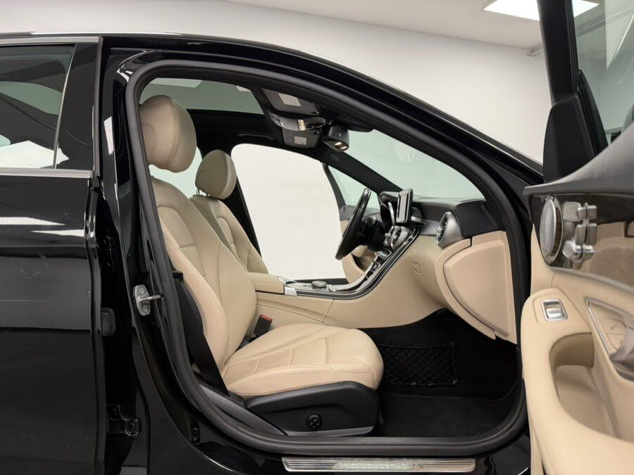 Vehicle view 36