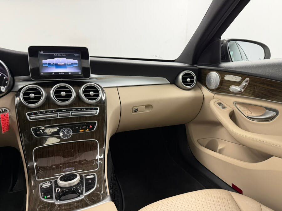 Vehicle view 45