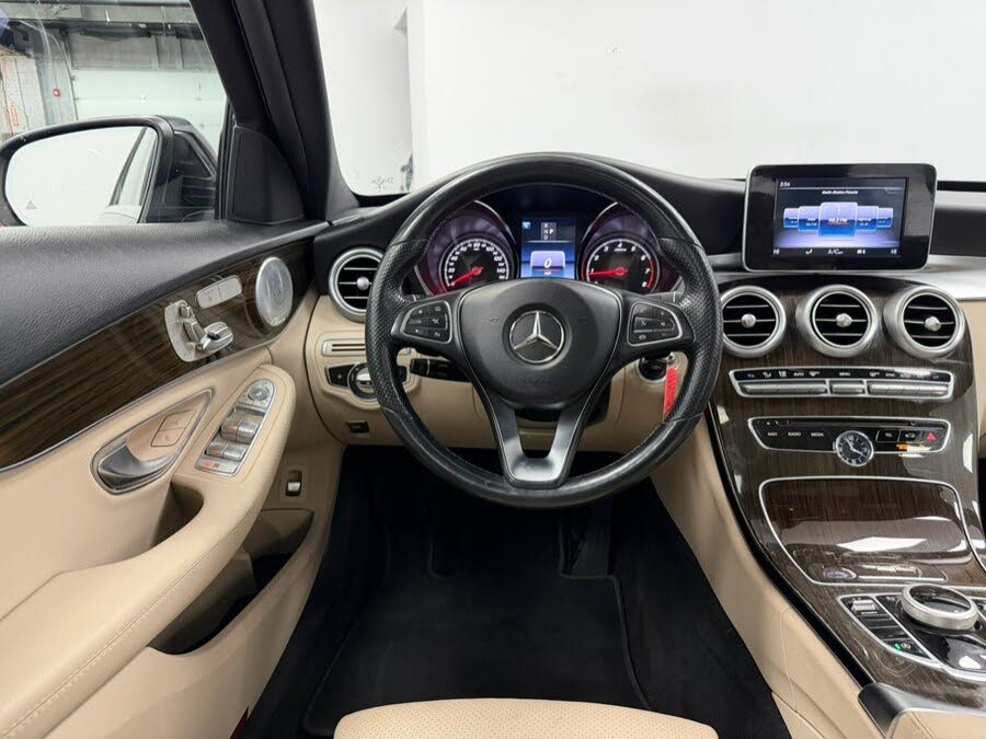 Vehicle view 47