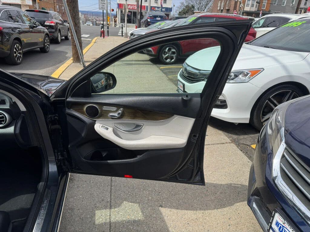 Vehicle view 21