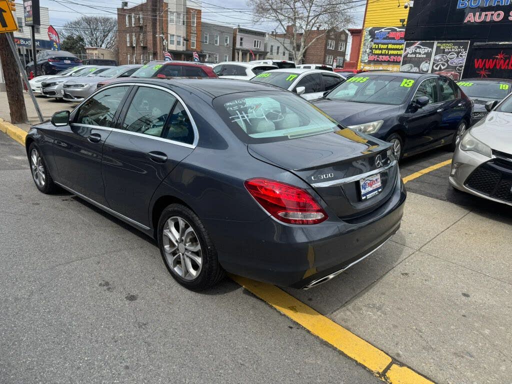 Vehicle view 7