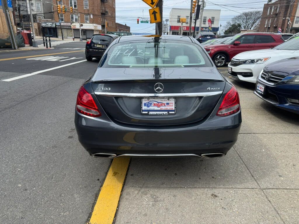 Vehicle view 8