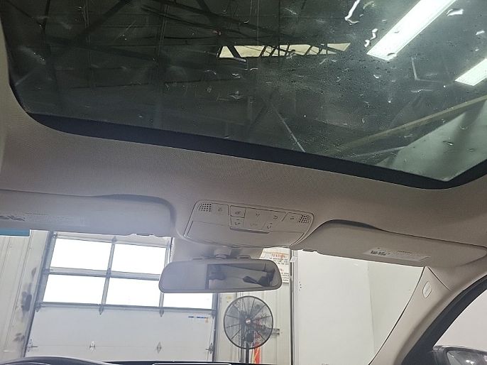 Vehicle view 14