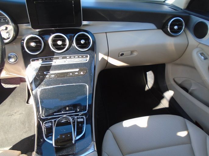 Vehicle view 29