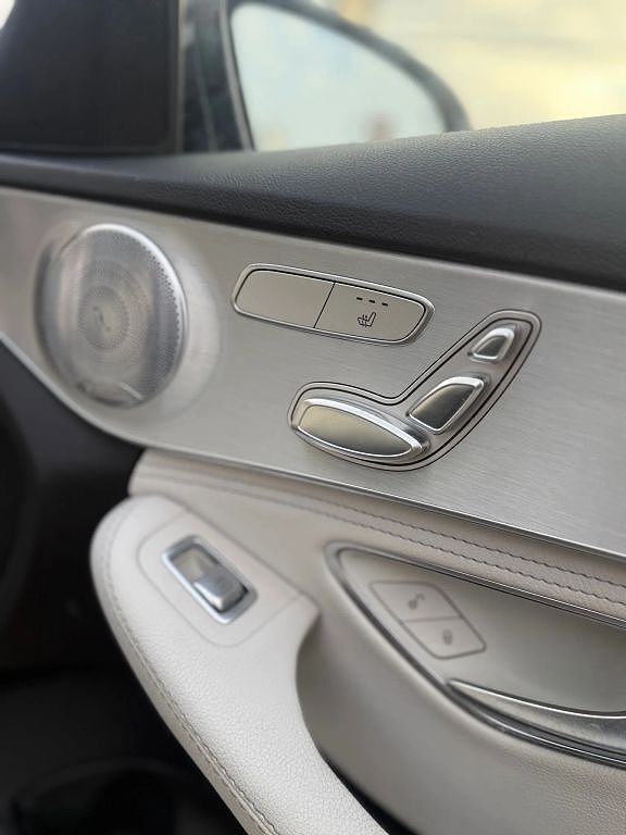 Vehicle view 13