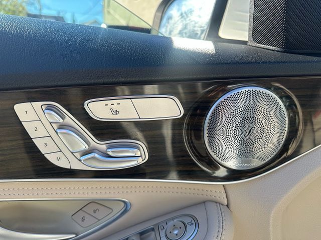 Vehicle view 18