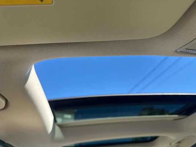 Vehicle view 39
