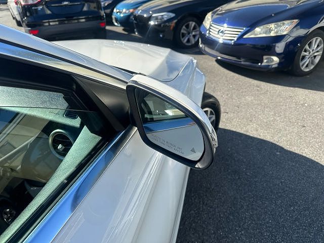 Vehicle view 60