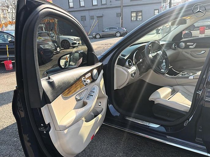 Vehicle view 19
