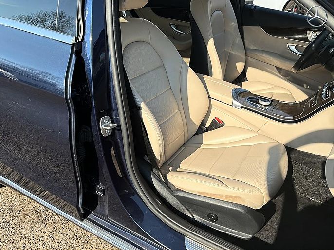 Vehicle view 45
