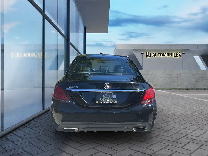 Vehicle view 37