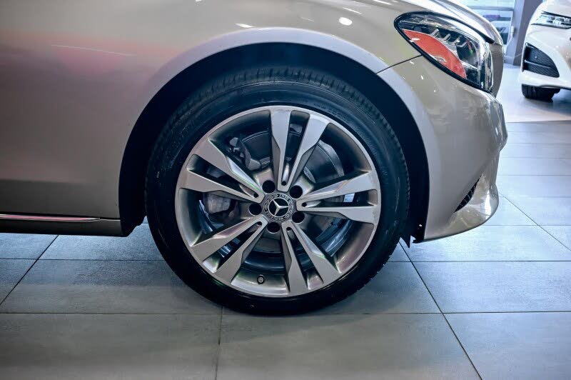 Vehicle view 33