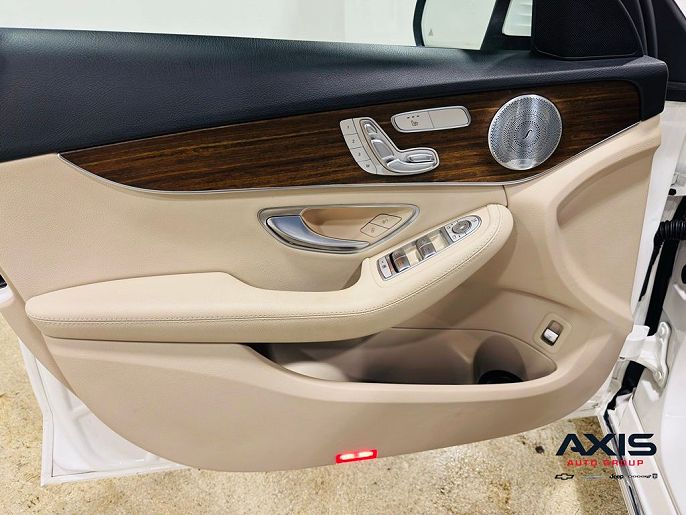 Vehicle view 22