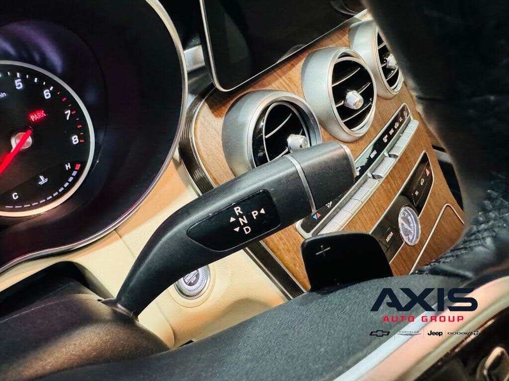 Vehicle view 35
