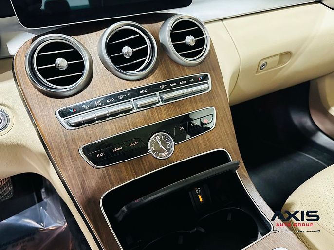 Vehicle view 37