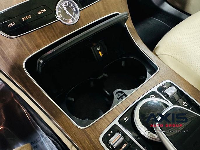 Vehicle view 82
