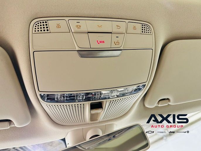 Vehicle view 83
