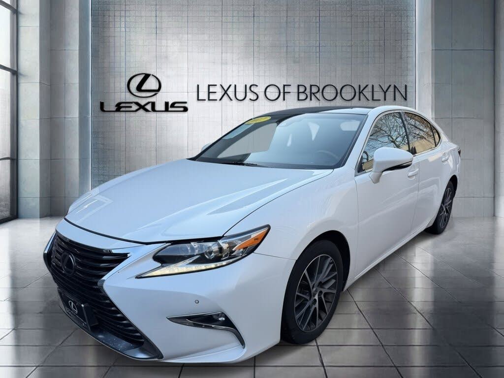 2017 Lexus ES
