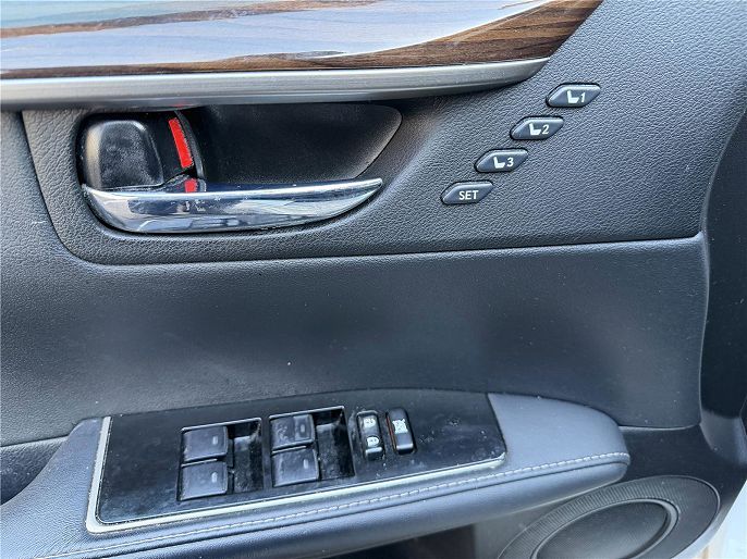 Vehicle view 31