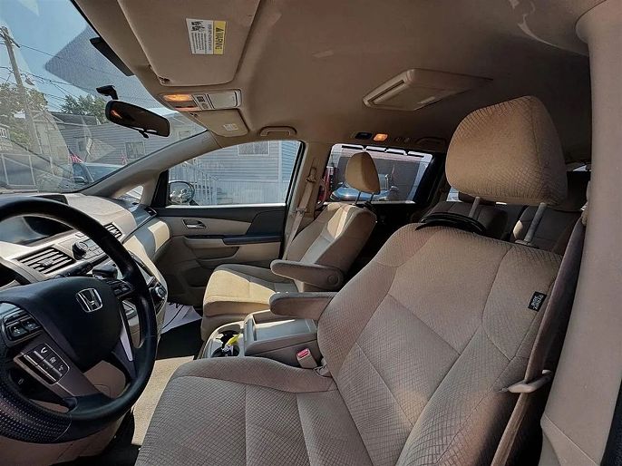Vehicle view 4