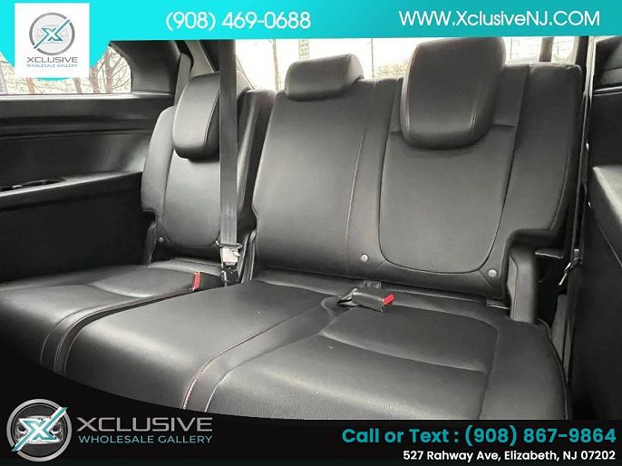 Vehicle view 27