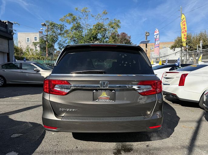 Vehicle view 11