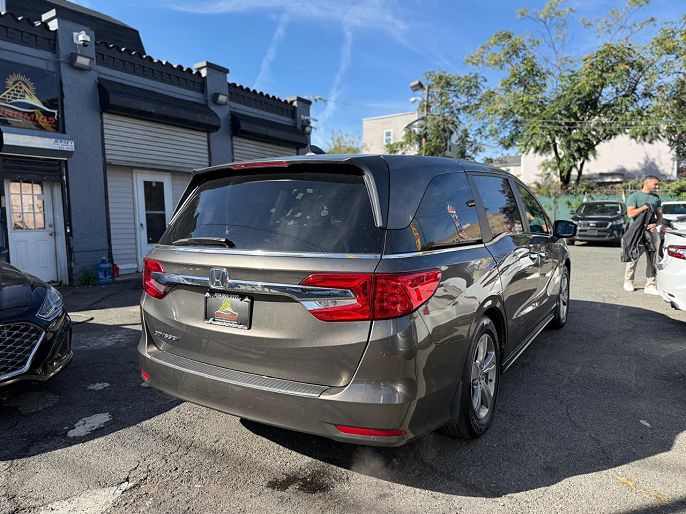 Vehicle view 12