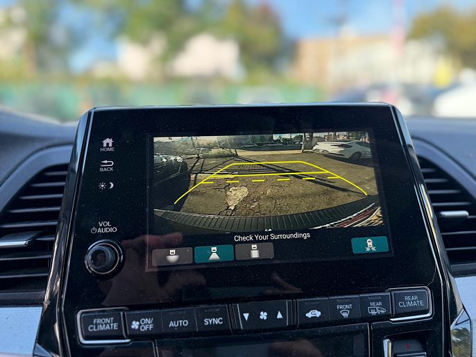 Vehicle view 6
