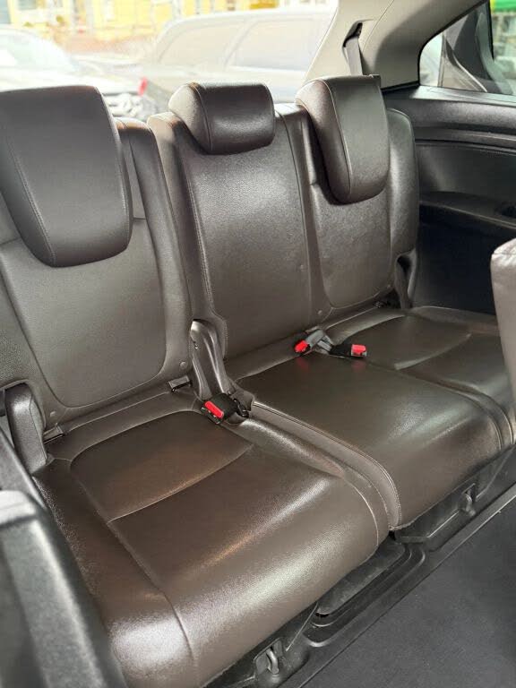 Vehicle view 13