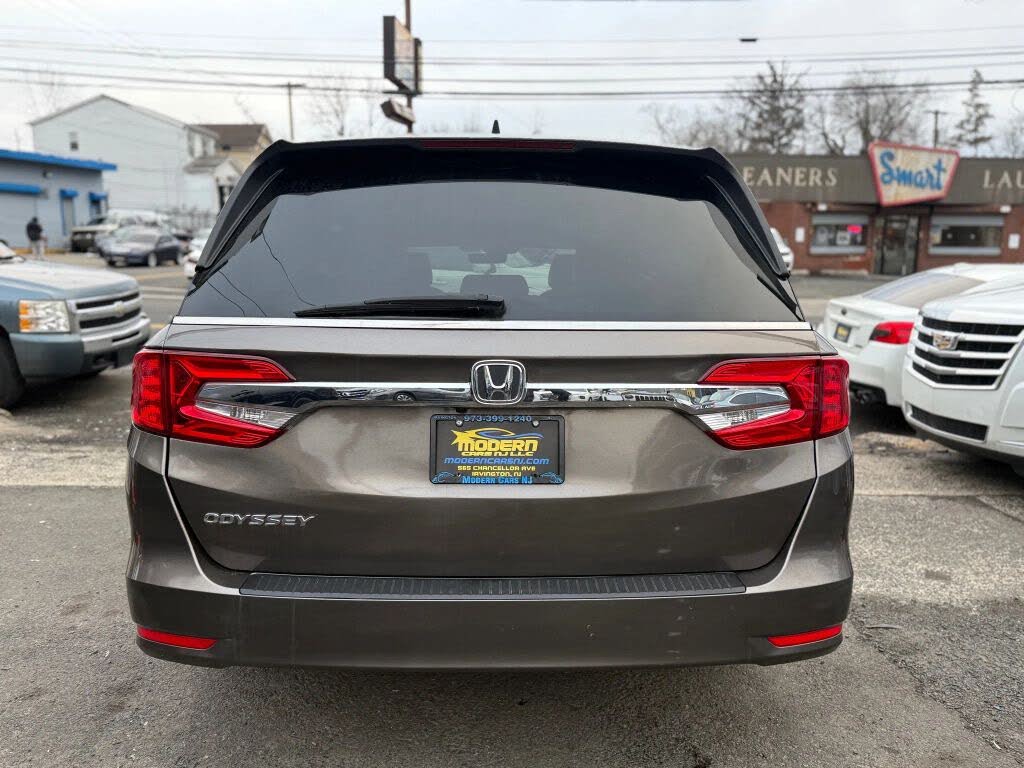 Vehicle view 5