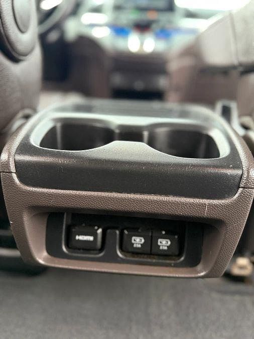 Vehicle view 18