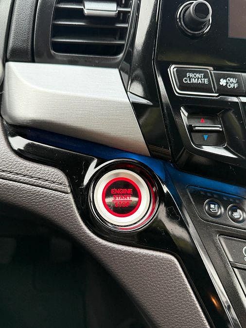 Vehicle view 23