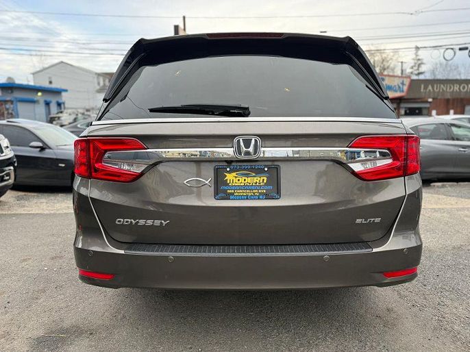 Vehicle view 5
