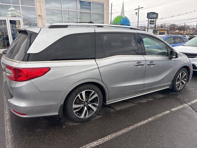 Vehicle view 13