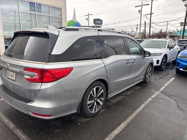 Vehicle view 14