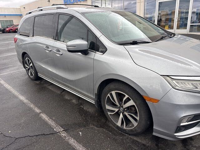 Vehicle view 8
