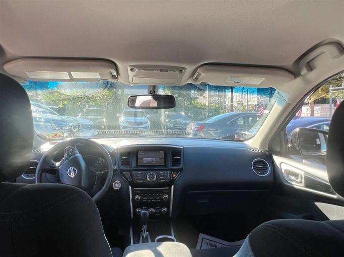 Vehicle view 4